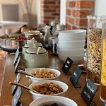 Elliot Osteria E Dormire In Collina Hotel 3*