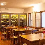 Elliot Osteria E Dormire In Collina