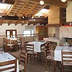 Elliot Osteria E Dormire In Collina Hotel Manzano