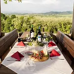 Hotel Elliot Osteria E Dormire In Collina Manzano