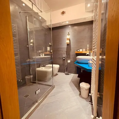 Elliot Osteria E Dormire In Collina 3* Манцано