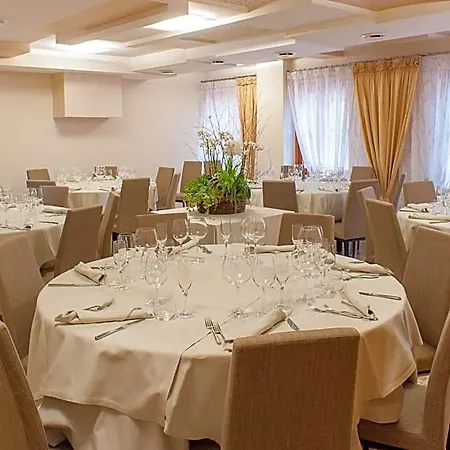 Elliot Osteria E Dormire In Collina Szálloda