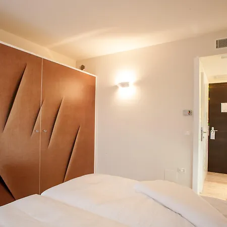 מלון Elliot Osteria E Dormire In Collina