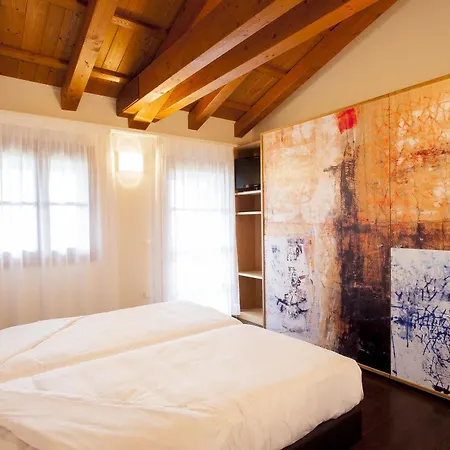 Elliot Osteria E Dormire In Collina