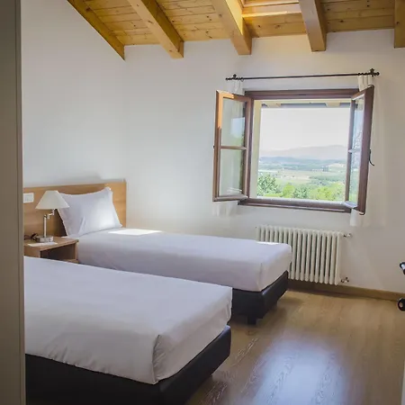 Elliot Osteria E Dormire In Collina Отель 3*
