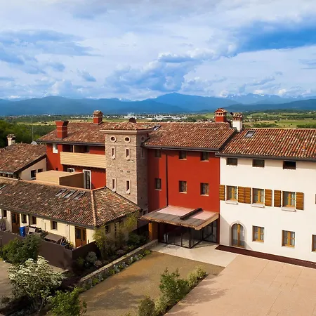 Elliot Osteria E Dormire In Collina Отель