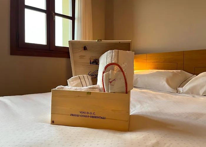 Elliot Osteria E Dormire In Collina فندق 3*