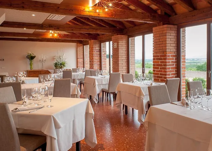 Elliot Osteria E Dormire In Collina