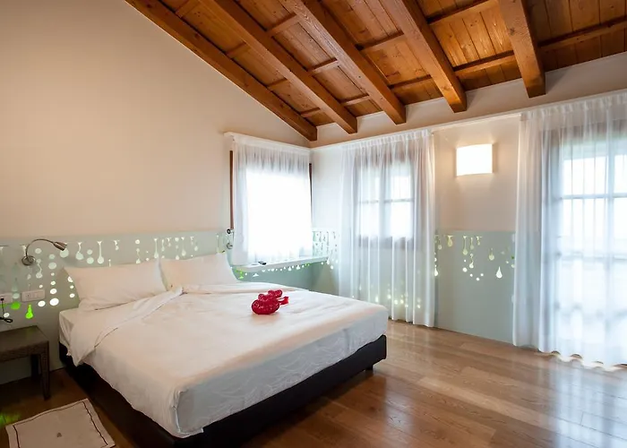 Elliot Osteria E Dormire In Collina فندق