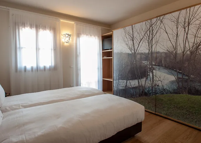 Elliot Osteria E Dormire In Collina