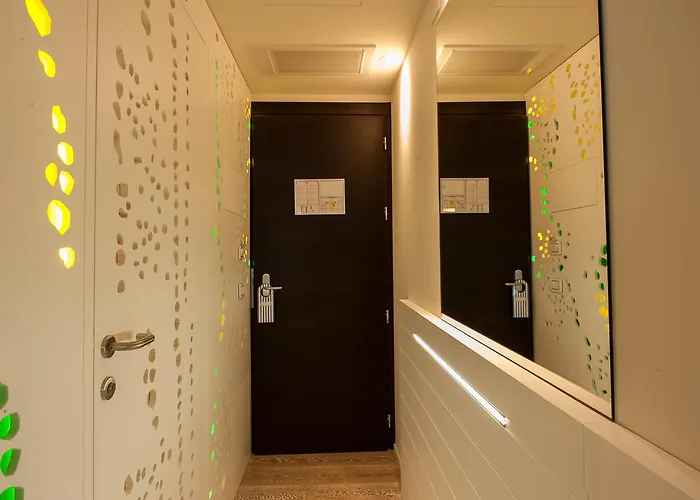 فندق Elliot Osteria E Dormire In Collina