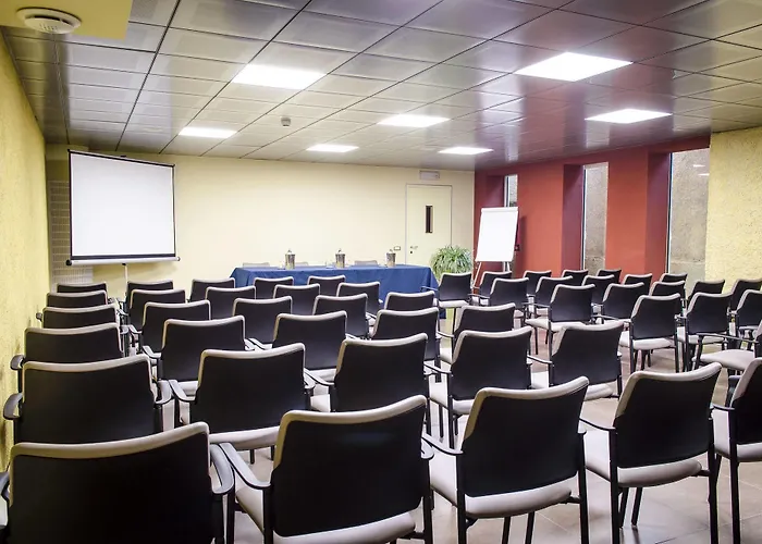 Elliot Osteria E Dormire In Collina فندق 3*